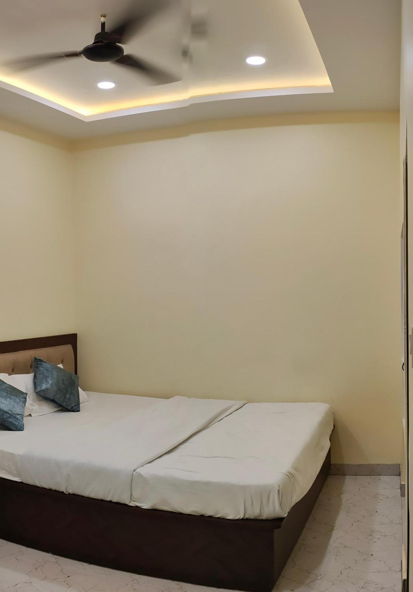 Ganga Sparsh Hotel Varanasi Eksteriør billede